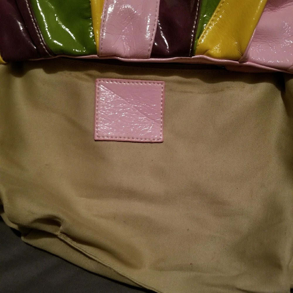 💥FINAL MARKDOWN💥 Multi Colored Purse - Picture 3 of 7